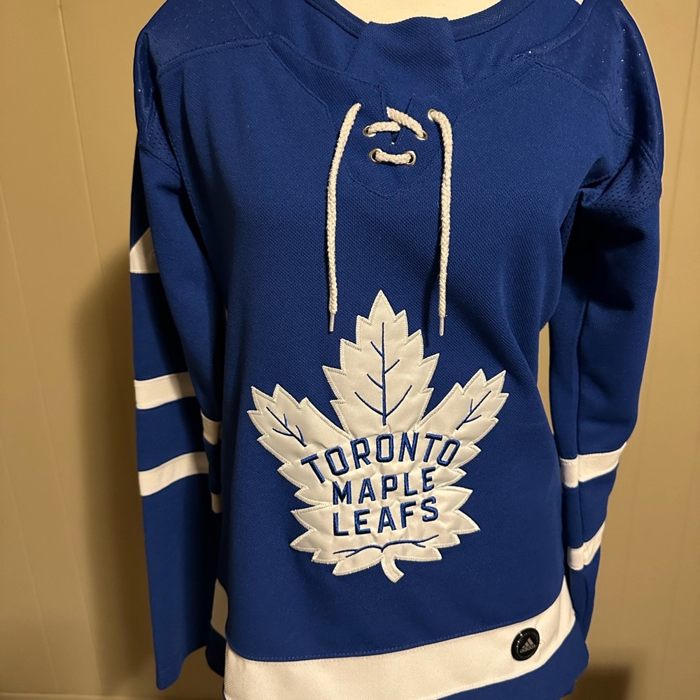Maple Leafs Auston Matthews jersey